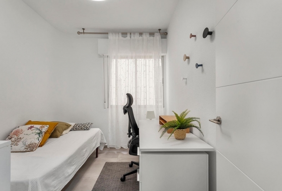 Reventa - Apartment - Torrevieja - Playa de los Locos