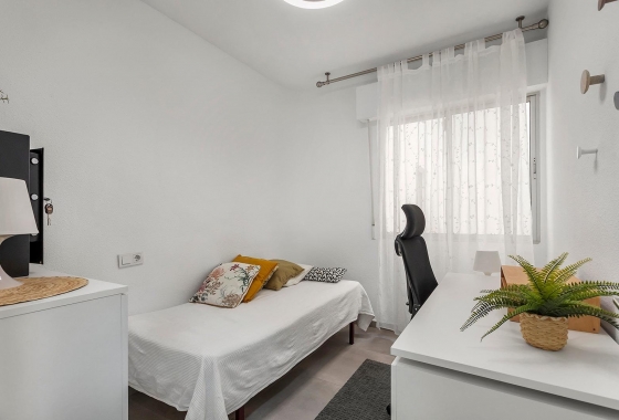 Reventa - Apartment - Torrevieja - Playa de los Locos