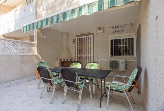 Resale - Bungalow - Torrevieja - Playa De Los Naufragos
