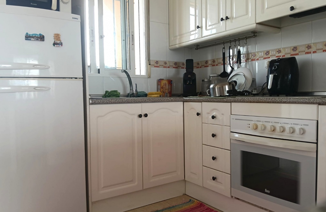 Reventa - Apartment - Los Montesinos - Urbanizacion montesol