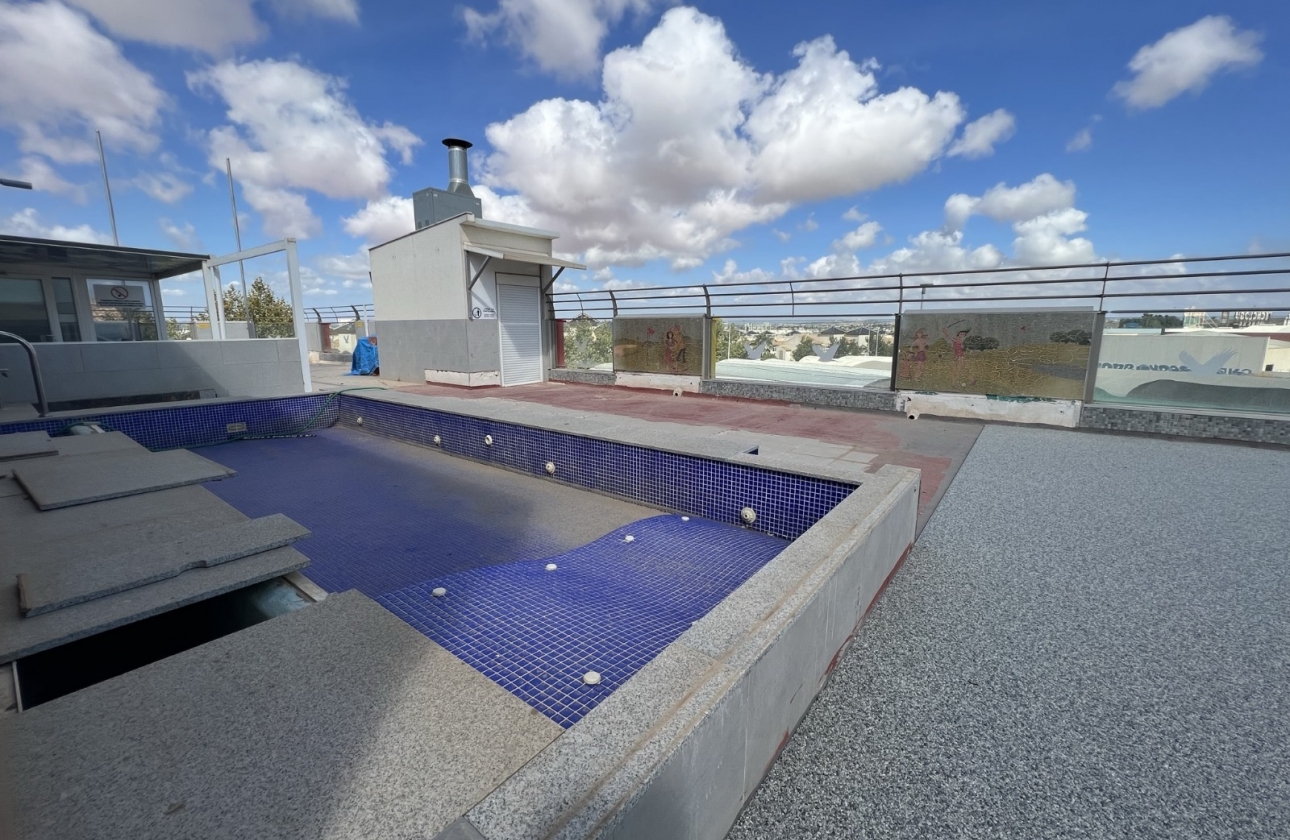 Reventa - Commercial Unit - Torrevieja - Costa Blanca Sur