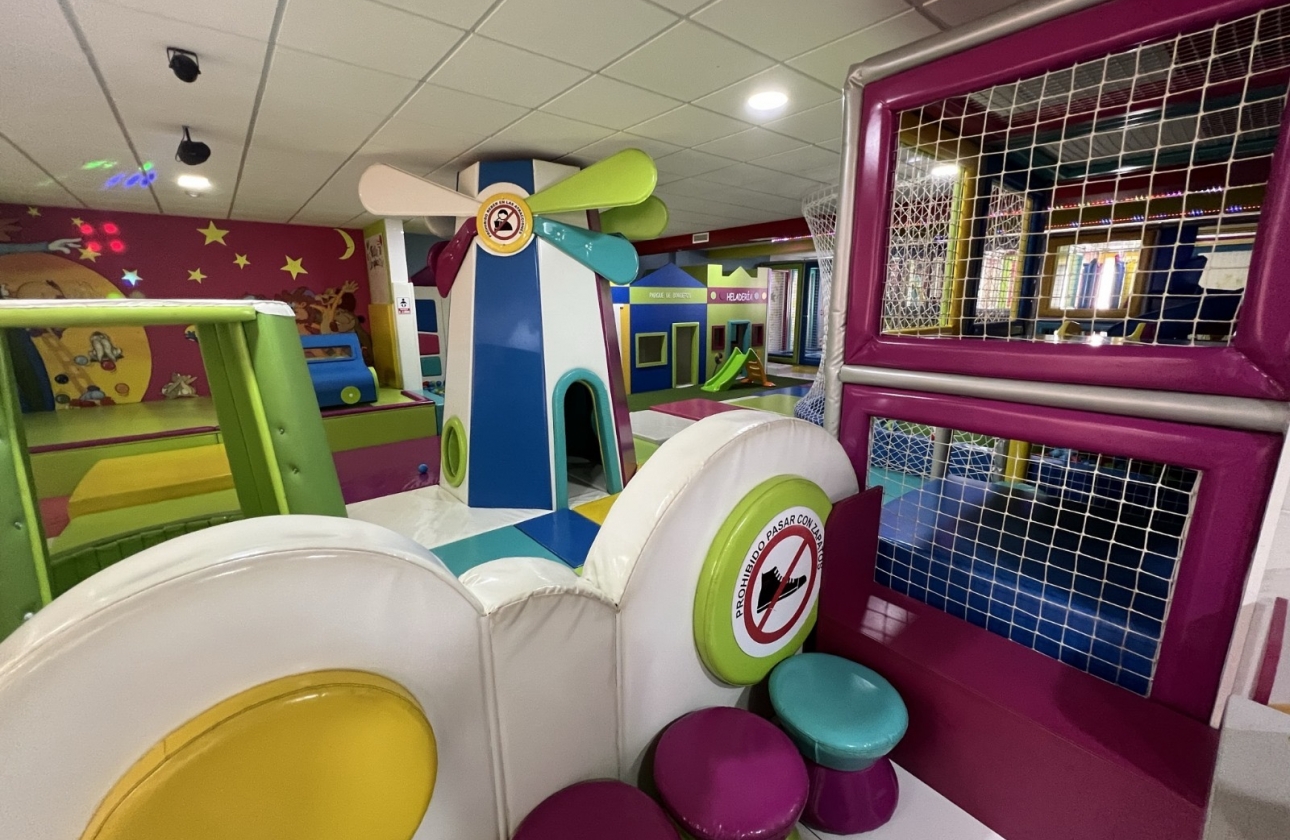 Reventa - Commercial Unit - Torrevieja - Costa Blanca Sur