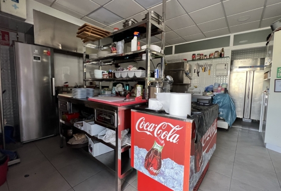 Reventa - Commercial Unit - Torrevieja - Costa Blanca Sur