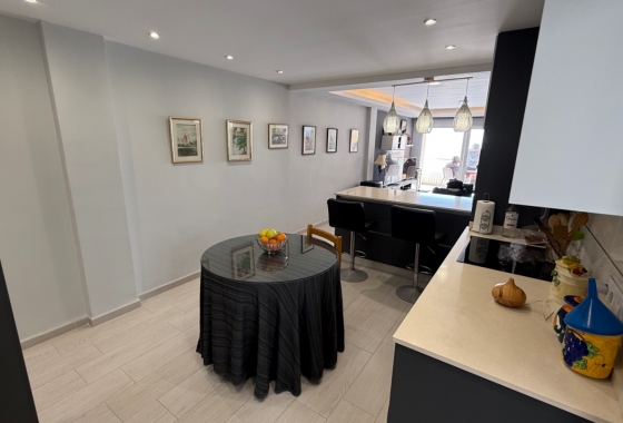 Resale - Apartment - Torrevieja - Costa Blanca Sur