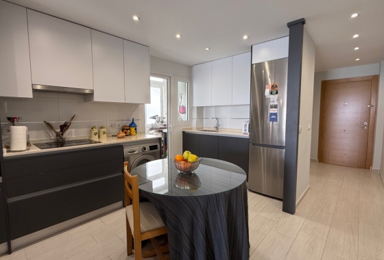 Resale - Apartment - Torrevieja - Costa Blanca Sur