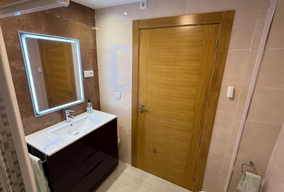Resale - Apartment - Torrevieja - Costa Blanca Sur