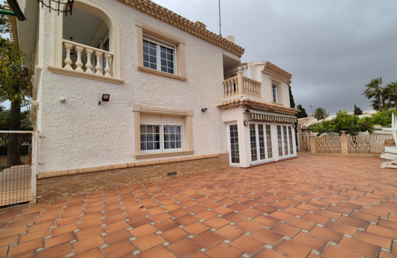 Reventa - Villa - Orihuela - Costa Blanca Sur