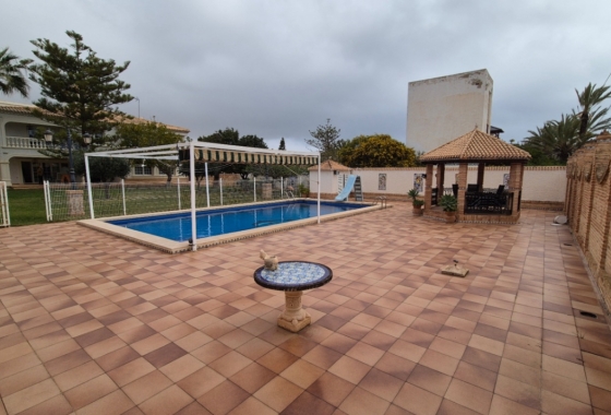 Reventa - Villa - Orihuela - Costa Blanca Sur
