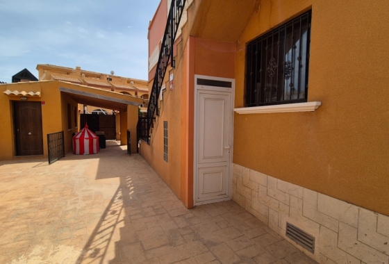 Resale - Villa - Torrevieja - Costa Blanca Sur