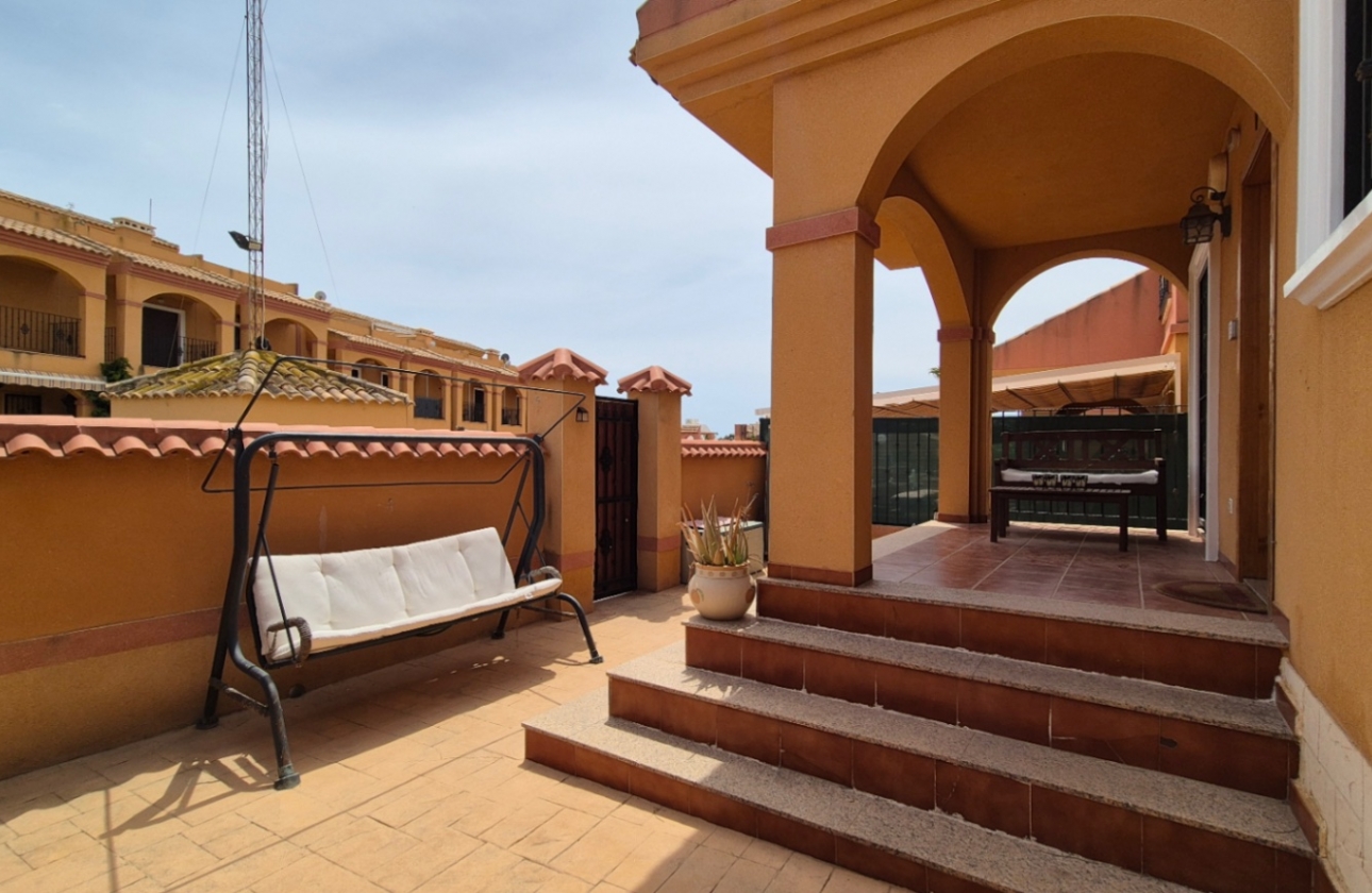 Resale - Villa - Torrevieja - Costa Blanca Sur