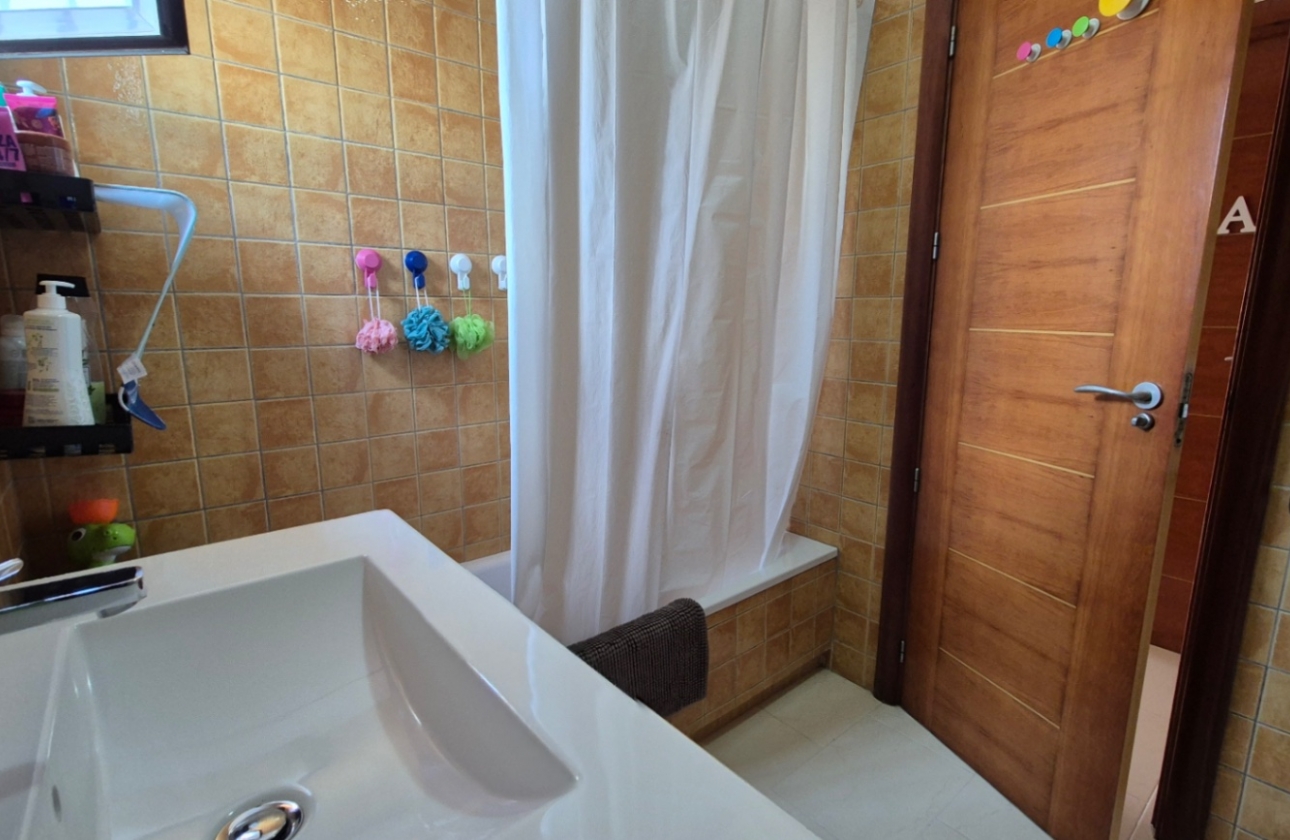 Resale - Villa - Torrevieja - Costa Blanca Sur