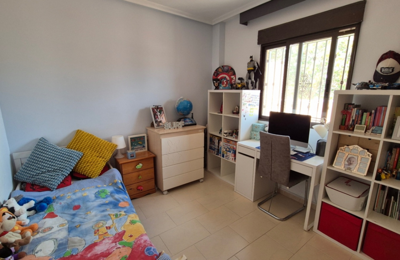 Resale - Villa - Torrevieja - Costa Blanca Sur