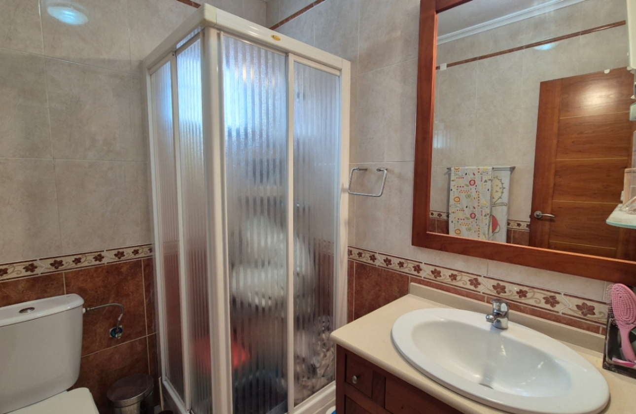 Resale - Villa - Torrevieja - Costa Blanca Sur
