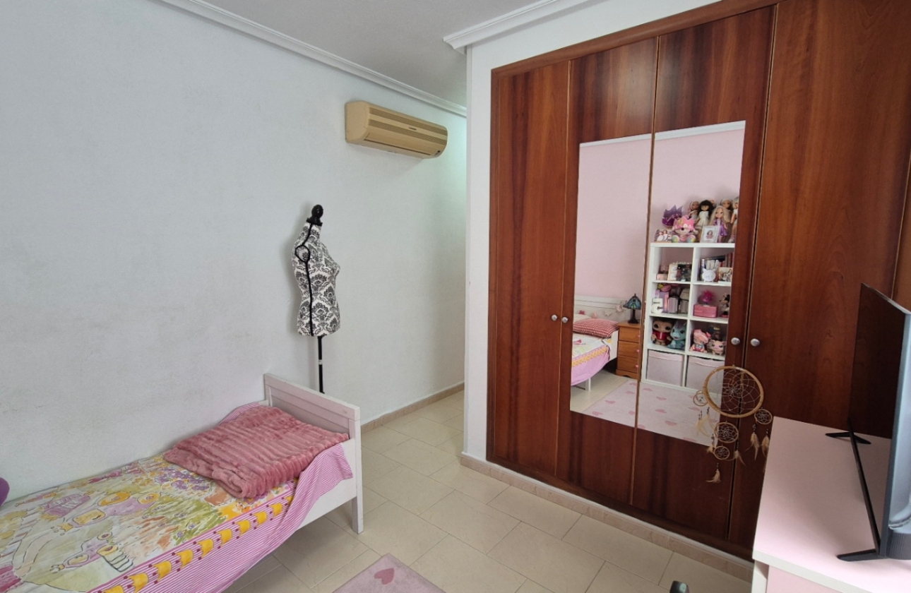 Resale - Villa - Torrevieja - Costa Blanca Sur