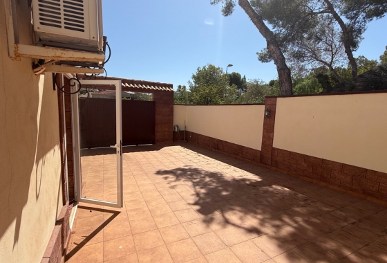 Resale - Villa - Torrevieja - Costa Blanca Sur
