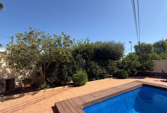 Resale - Villa - Torrevieja - Costa Blanca Sur