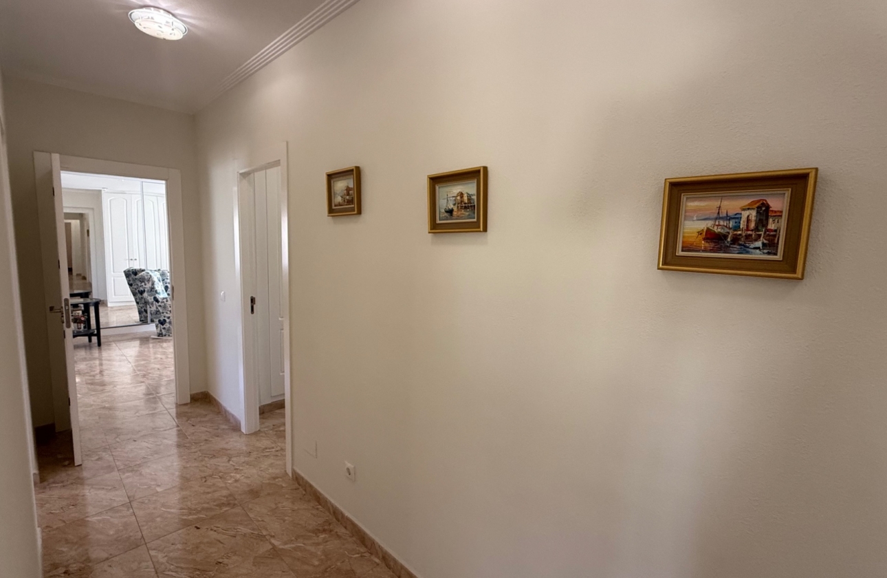 Resale - Villa - Torrevieja - Costa Blanca Sur