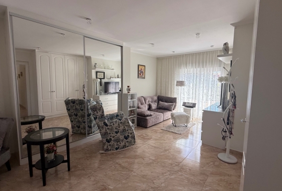 Resale - Villa - Torrevieja - Costa Blanca Sur