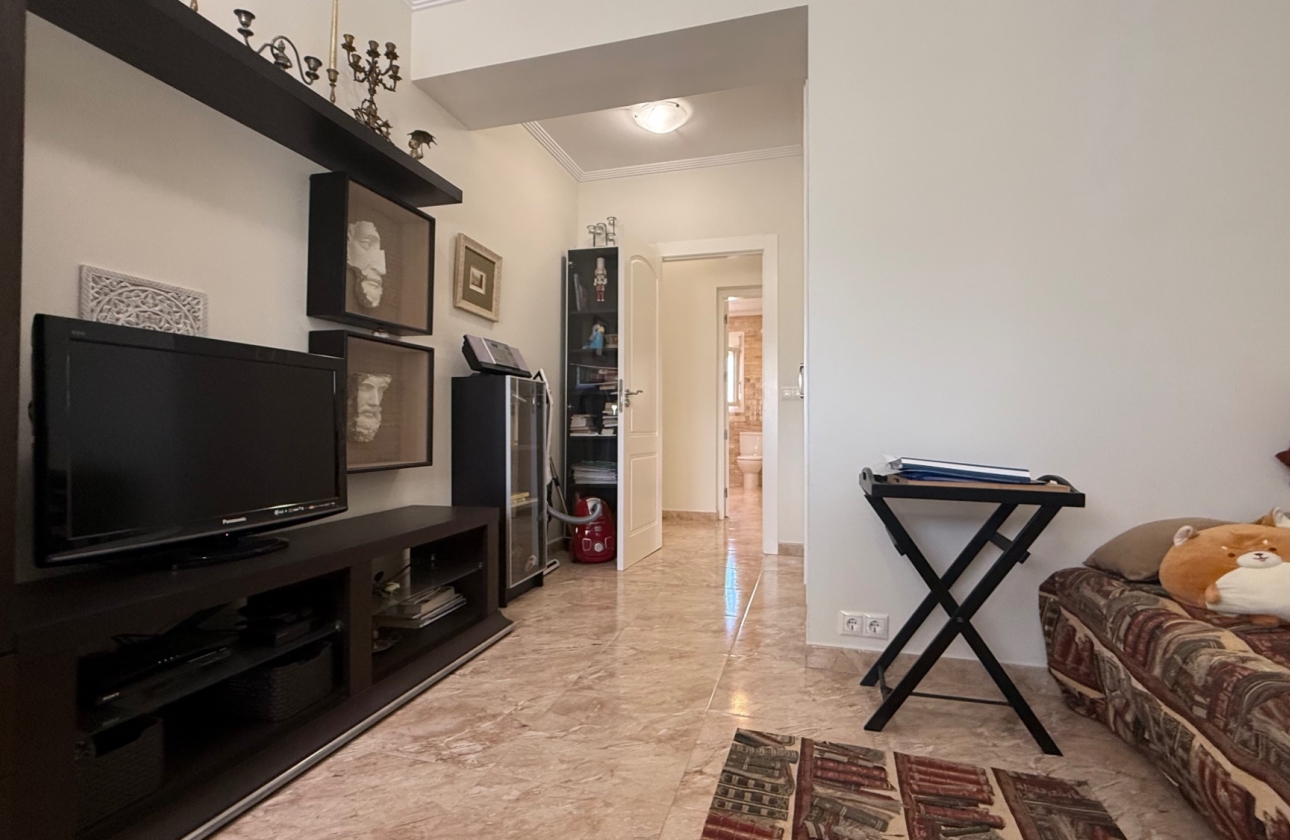 Resale - Villa - Torrevieja - Costa Blanca Sur