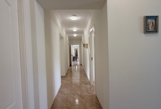Resale - Villa - Torrevieja - Costa Blanca Sur