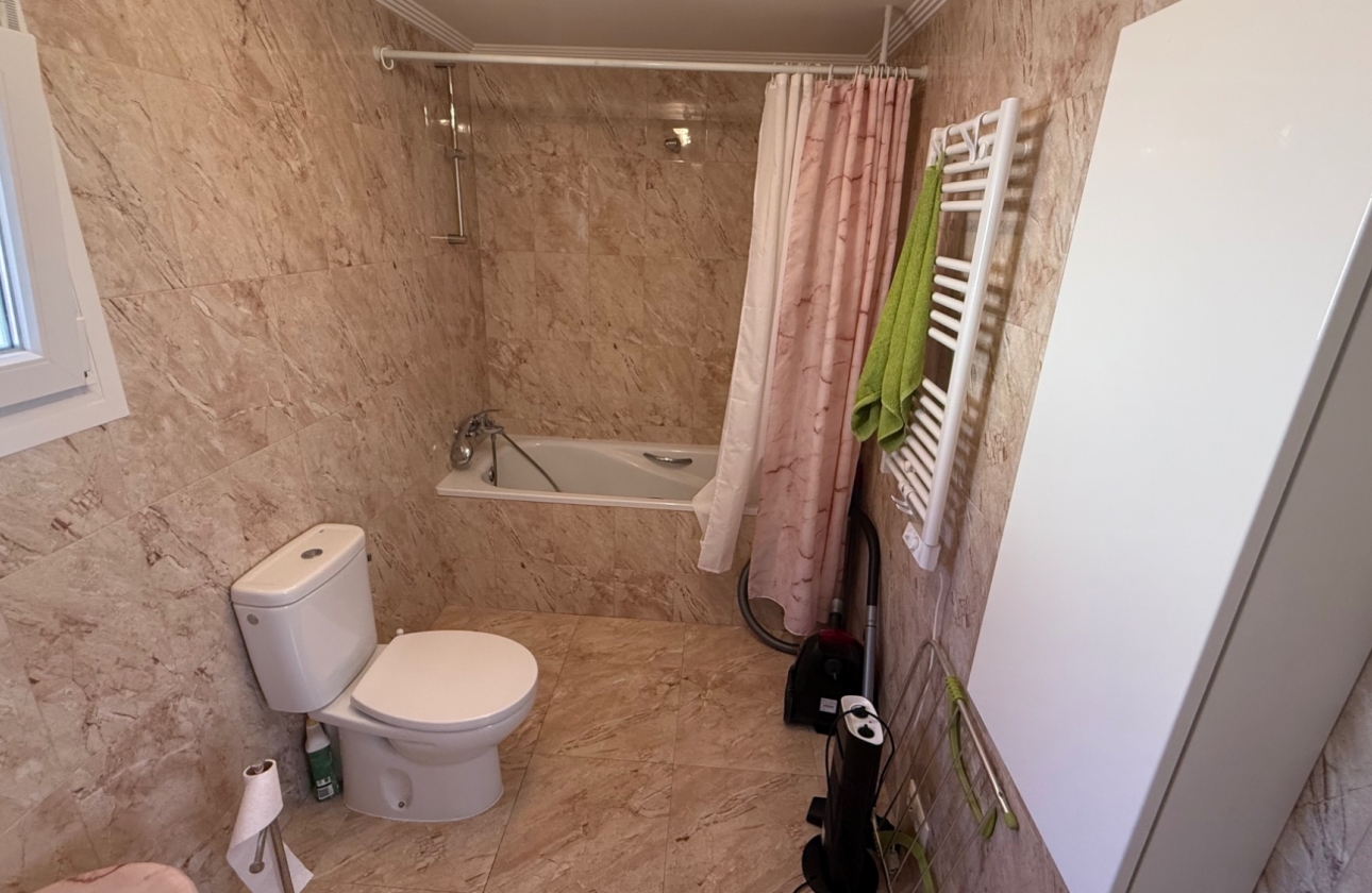 Resale - Villa - Torrevieja - Costa Blanca Sur