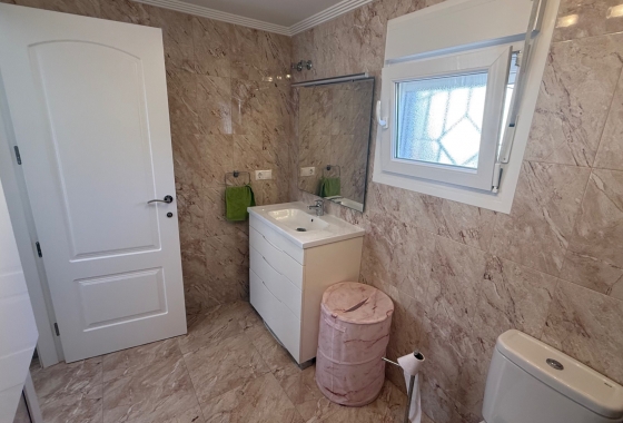 Resale - Villa - Torrevieja - Costa Blanca Sur