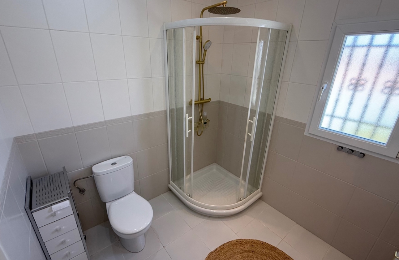 Resale - Villa - Torrevieja - Costa Blanca Sur