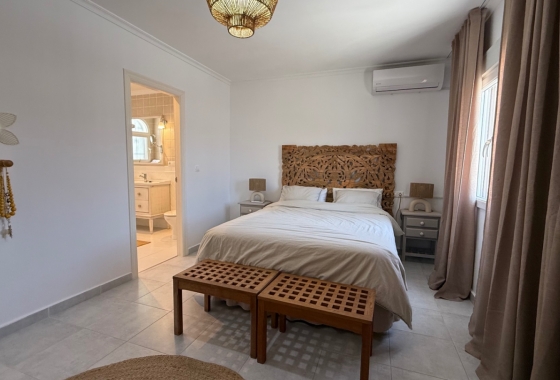 Resale - Villa - Torrevieja - Costa Blanca Sur