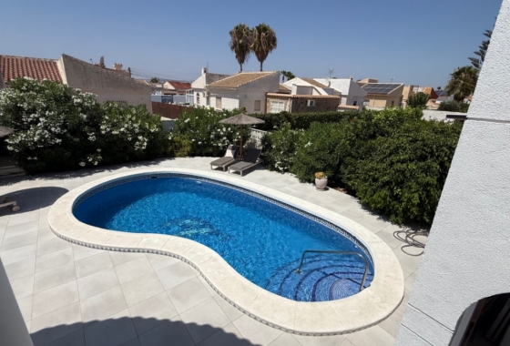 Resale - Villa - Torrevieja - Costa Blanca Sur