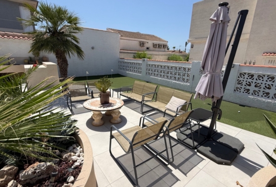 Resale - Villa - Torrevieja - Costa Blanca Sur