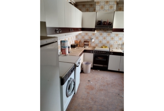 Reventa - Commercial Unit - Torrevieja - Costa Blanca Sur