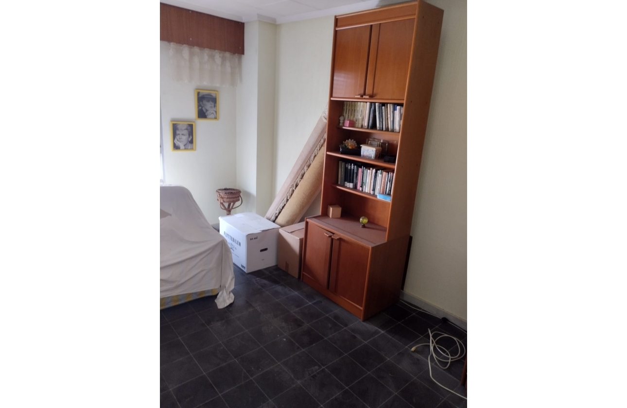 Reventa - Commercial Unit - Torrevieja - Costa Blanca Sur
