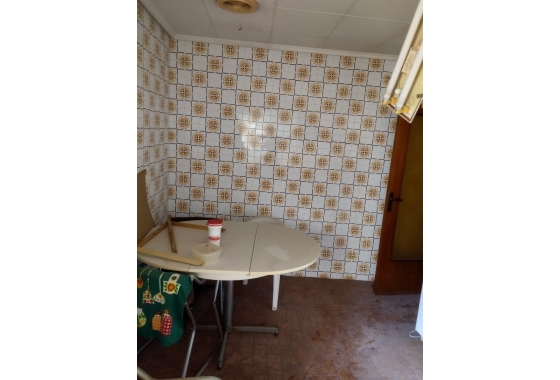 Reventa - Commercial Unit - Torrevieja - Costa Blanca Sur
