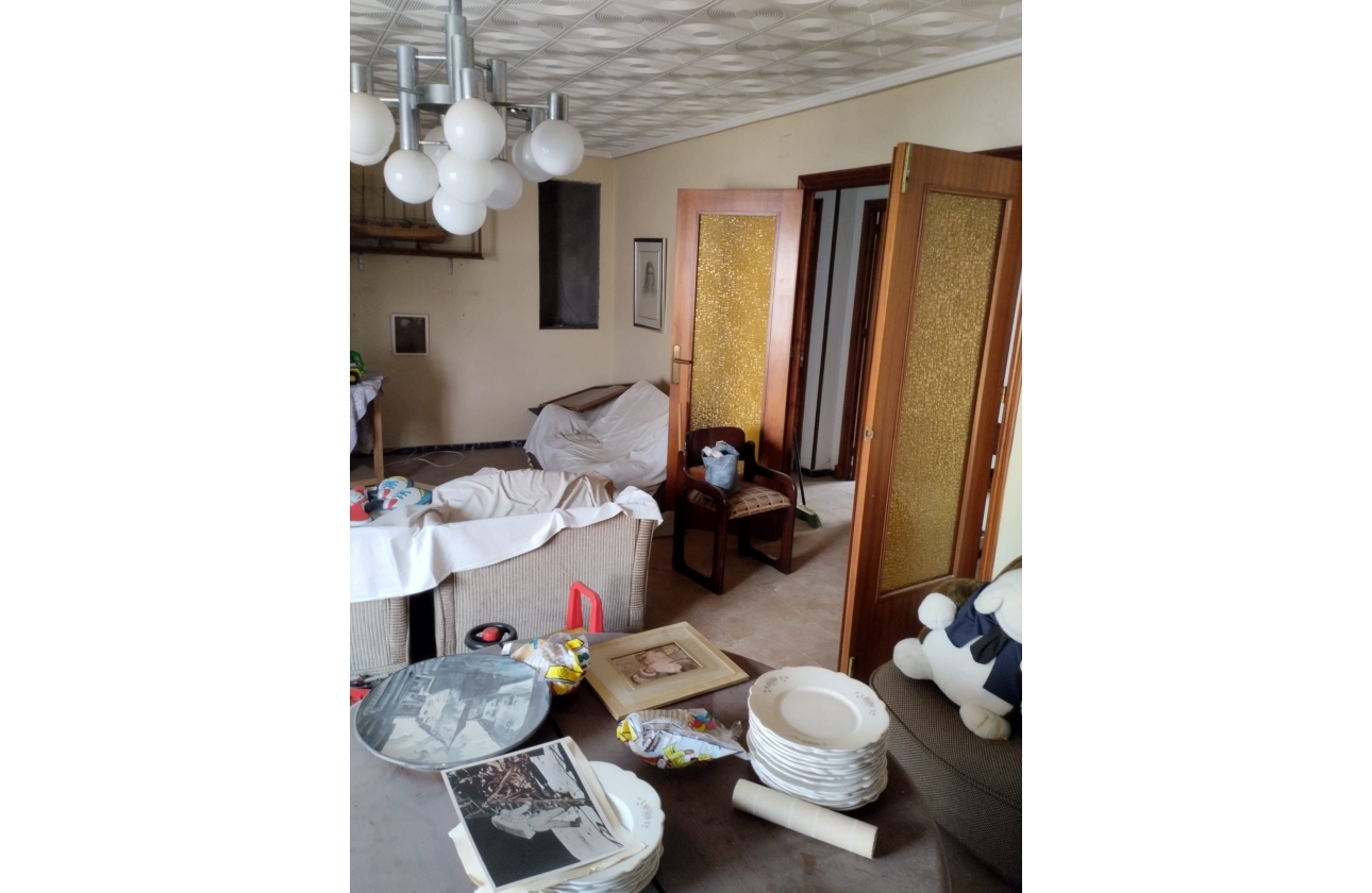 Reventa - Commercial Unit - Torrevieja - Costa Blanca Sur