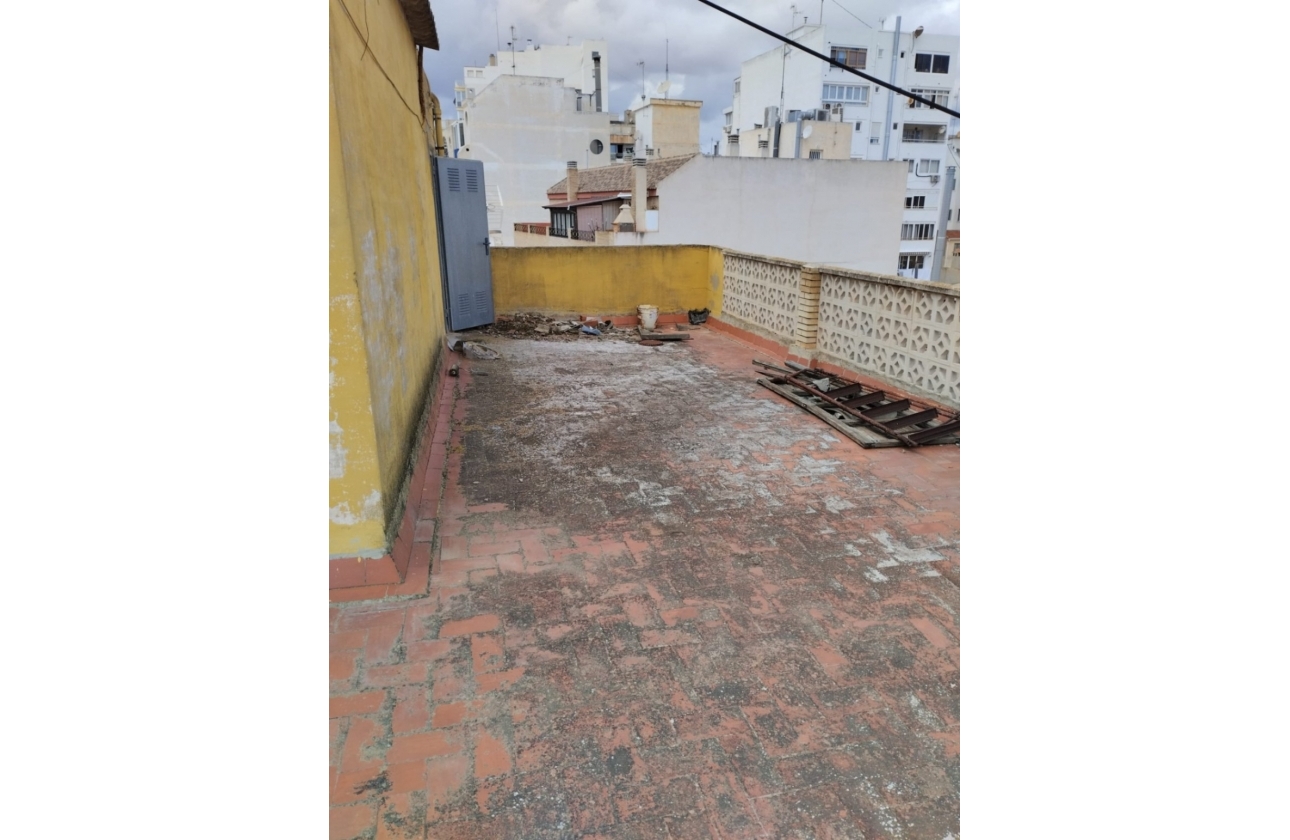 Reventa - Commercial Unit - Torrevieja - Costa Blanca Sur
