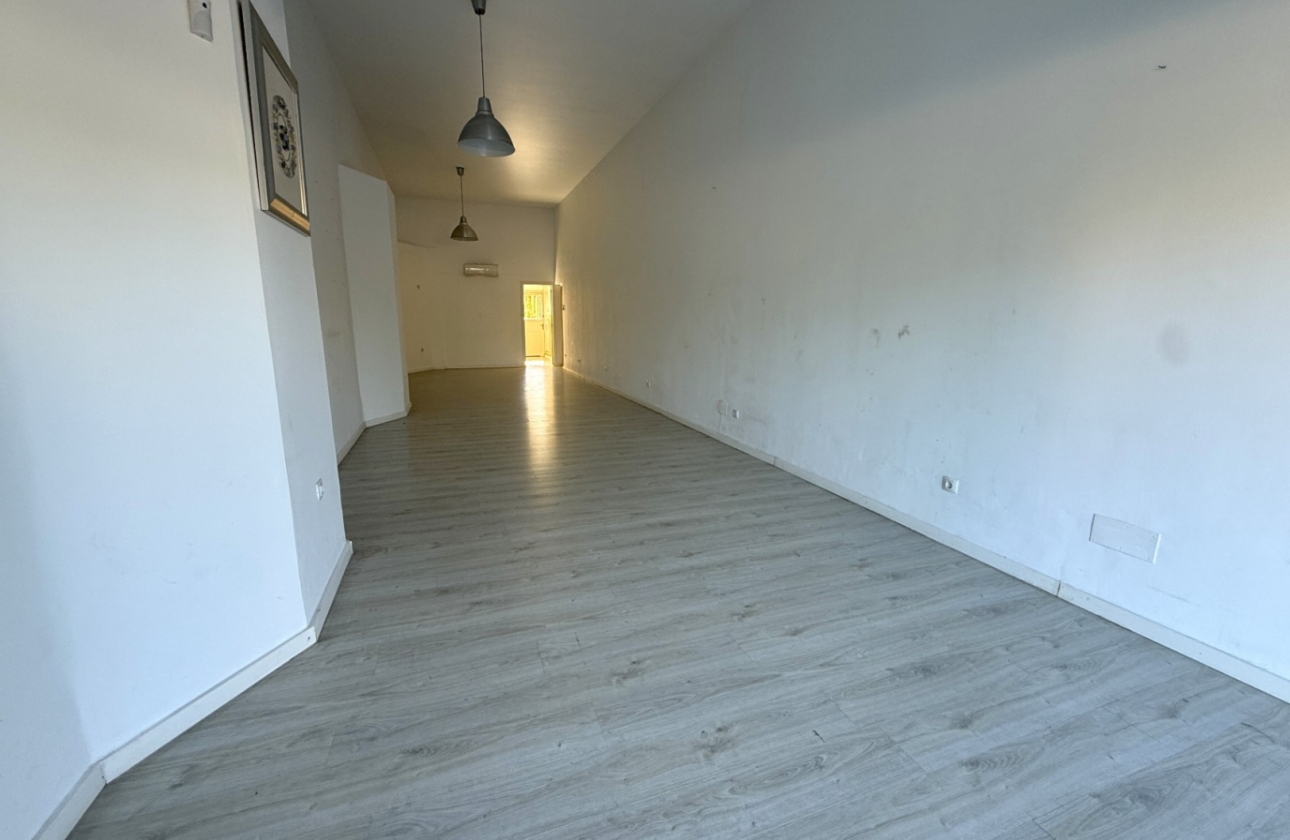 Reventa - Commercial Unit - Palma de Mallorca - Mallorca