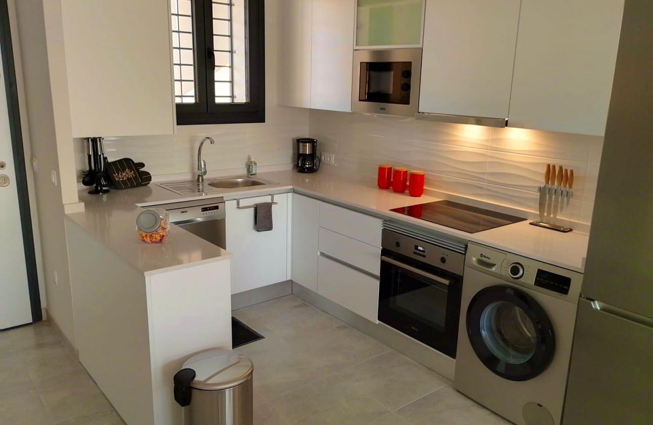 Resale - Apartment - Orihuela - Costa Blanca Sur
