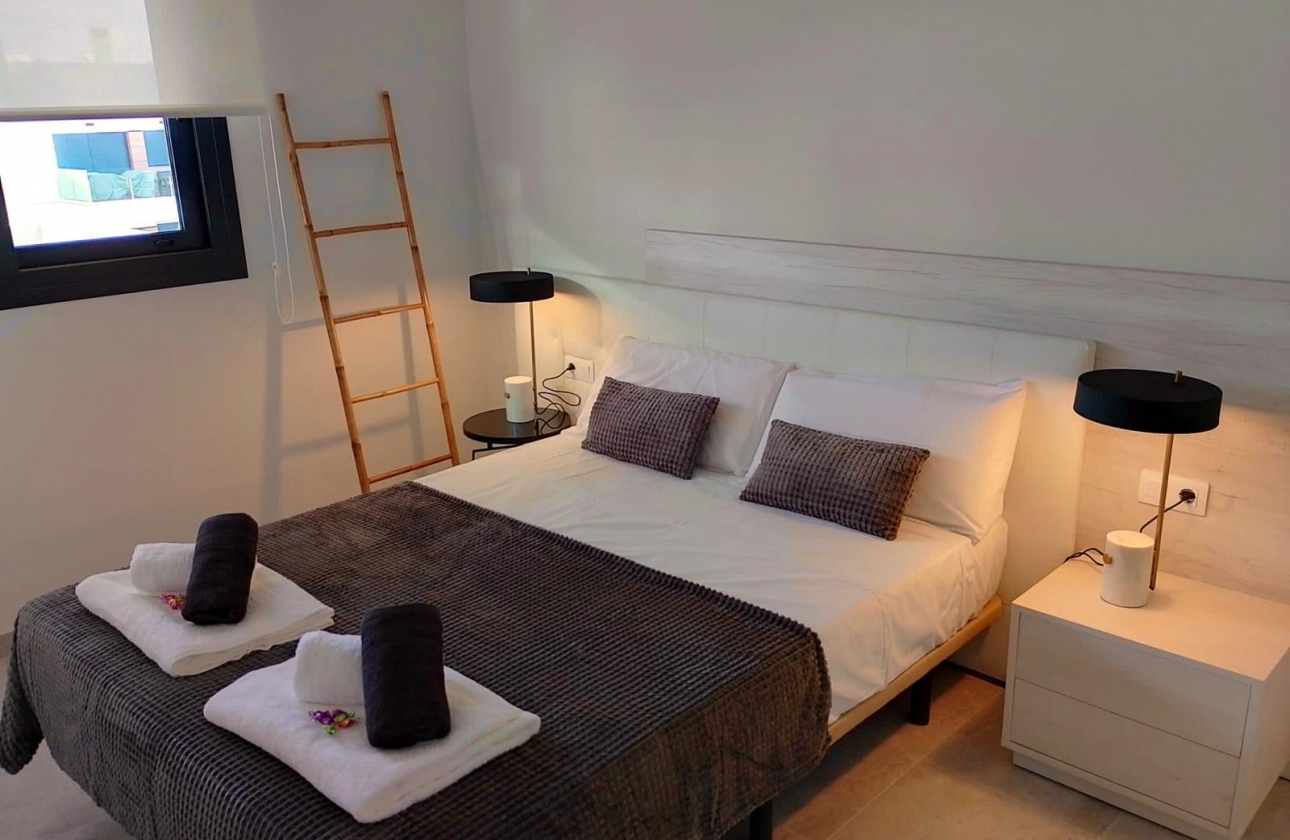 Resale - Apartment - Orihuela - Costa Blanca Sur