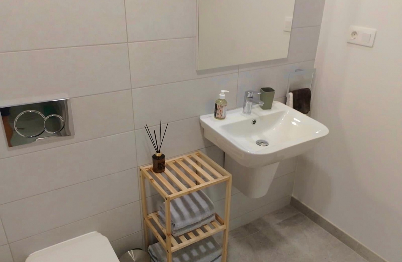 Resale - Apartment - Orihuela - Costa Blanca Sur