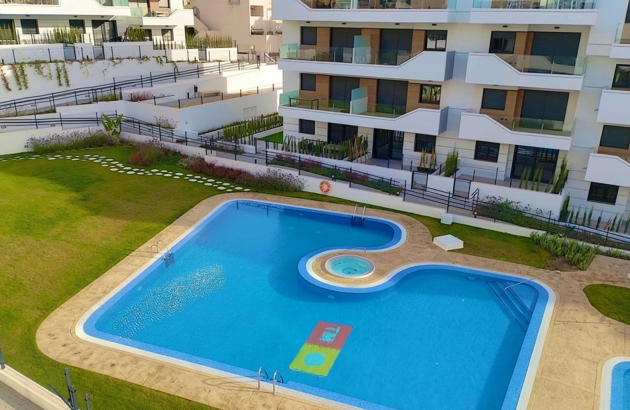 Resale - Apartment - Orihuela - Costa Blanca Sur
