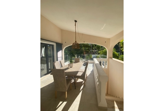 Resale - Villa - Calviá - Mallorca