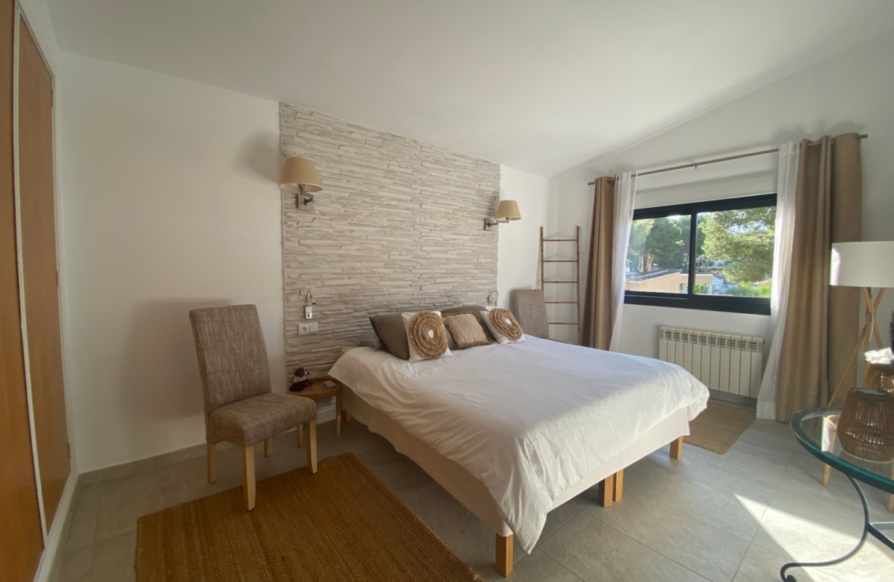 Resale - Villa - Calviá - Mallorca