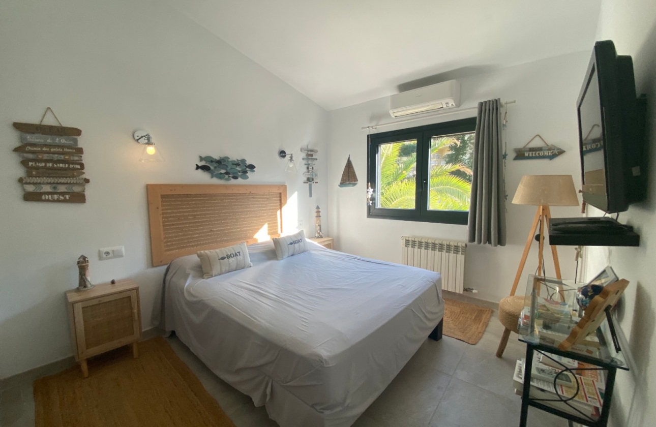 Resale - Villa - Calviá - Mallorca