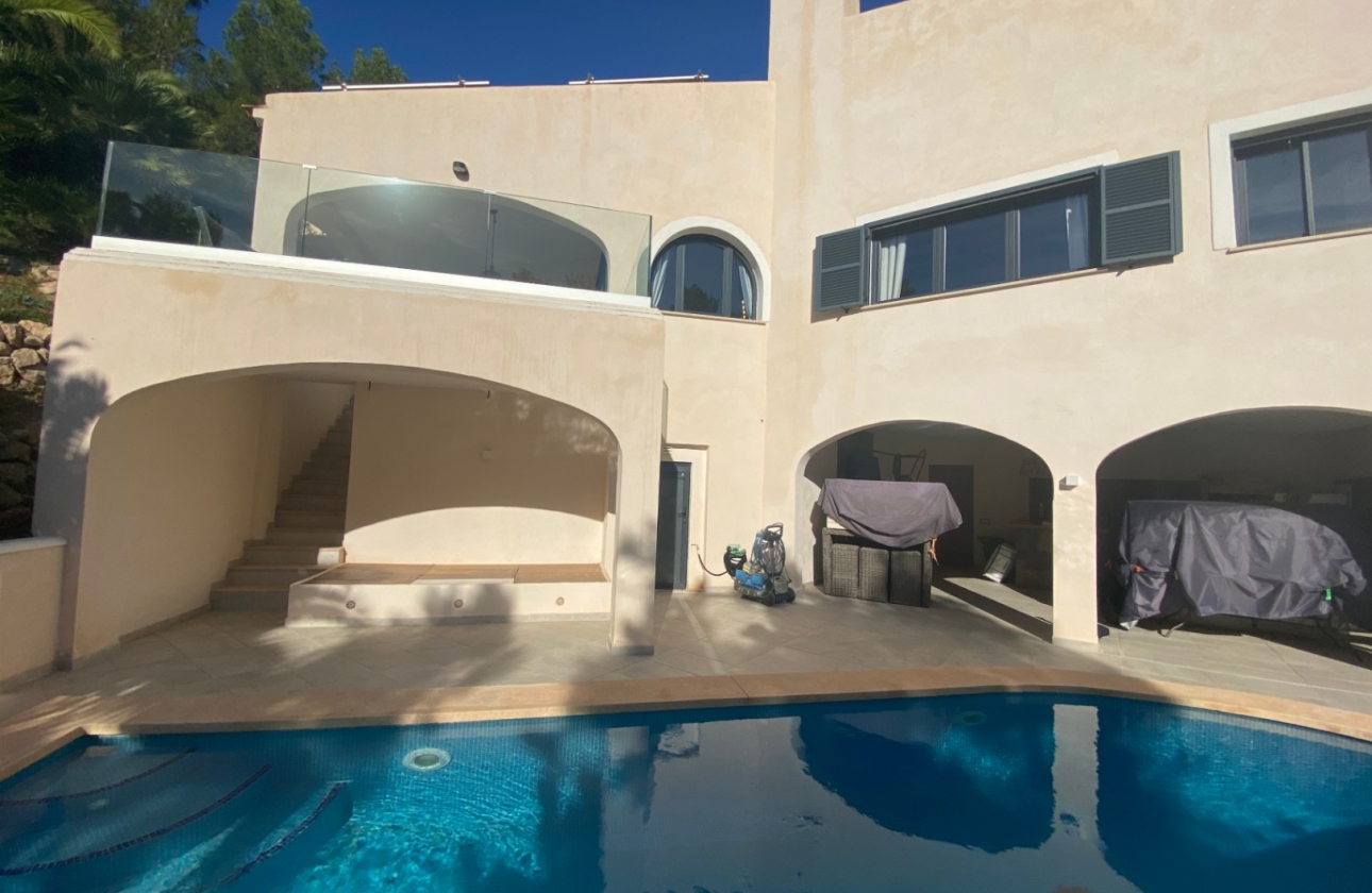 Resale - Villa - Calviá - Mallorca