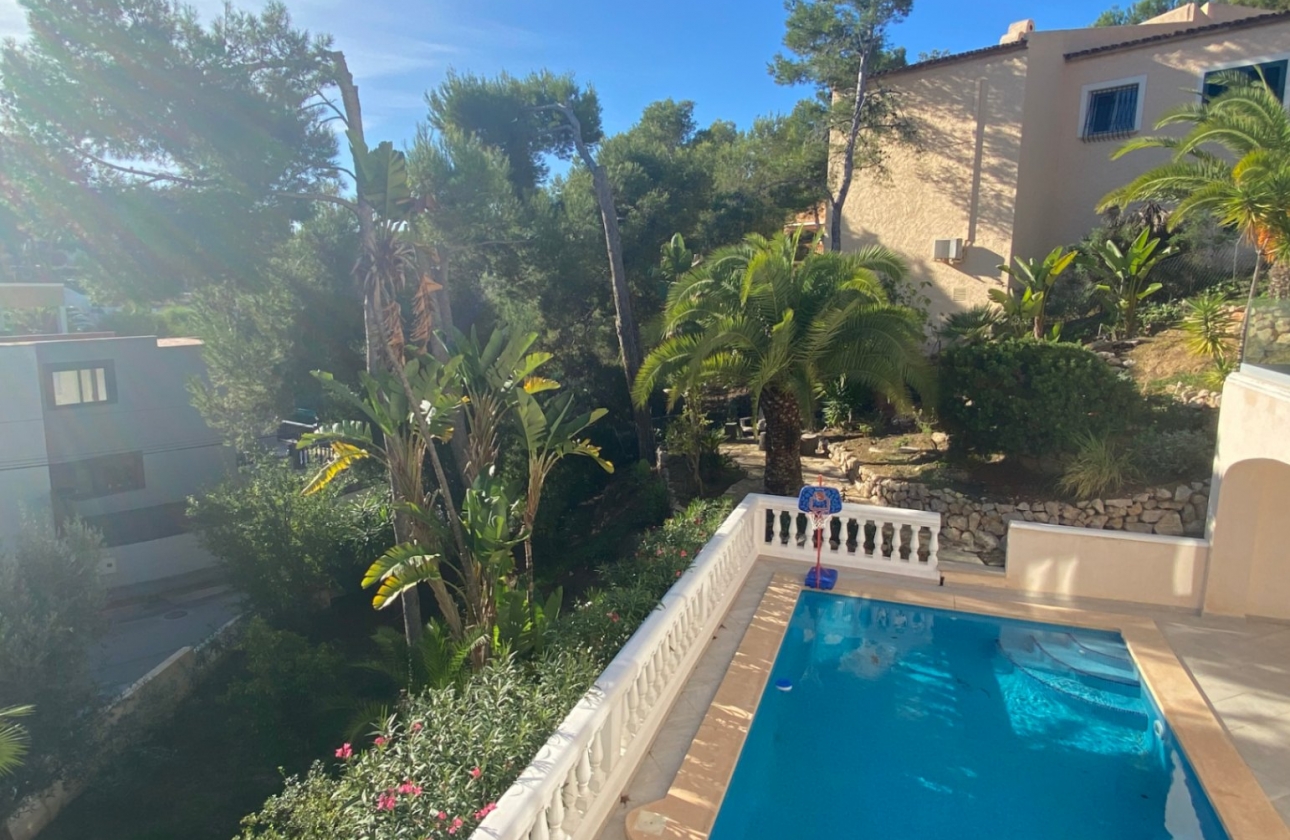 Resale - Villa - Calviá - Mallorca