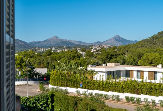 Resale - Villa - Calviá - Mallorca