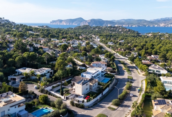 Resale - Villa - Calviá - Mallorca