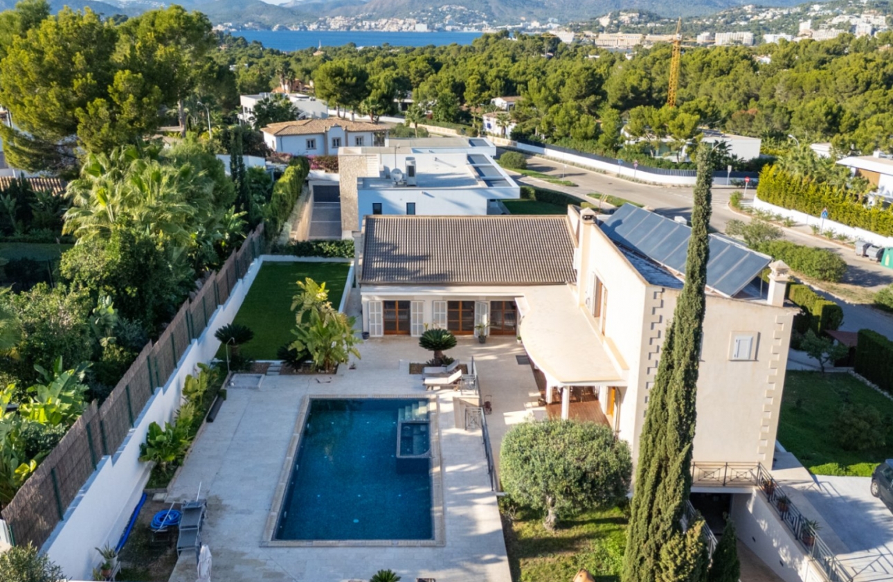 Resale - Villa - Calviá - Mallorca