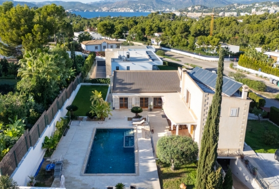 Resale - Villa - Calviá - Mallorca