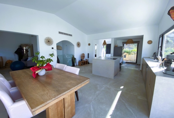 Resale - Villa - Calviá - Mallorca